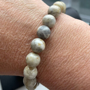 Purple Hackmanite Bracelet - 9.5mm